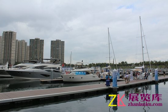 雅居乐海南清水湾第二届国际游艇博览会盛大开幕