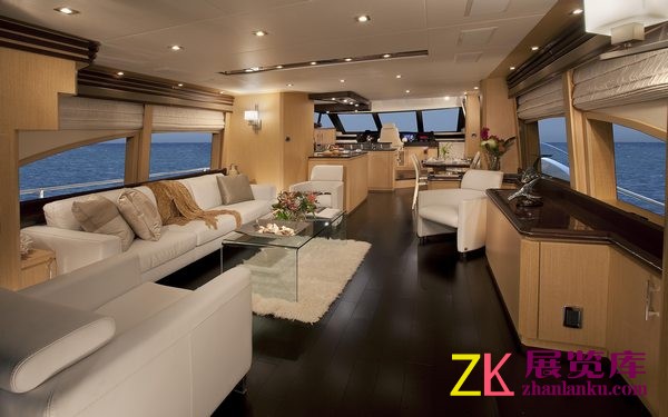 Marquis 720 Fly 游艇奢华内置