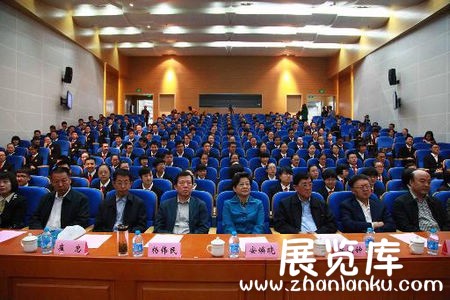 太原国际能博会2014青少年低碳论坛举行