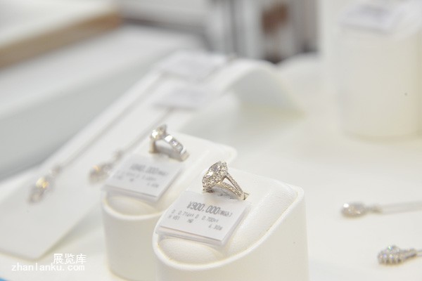 2017日本东京珠宝展钟表004